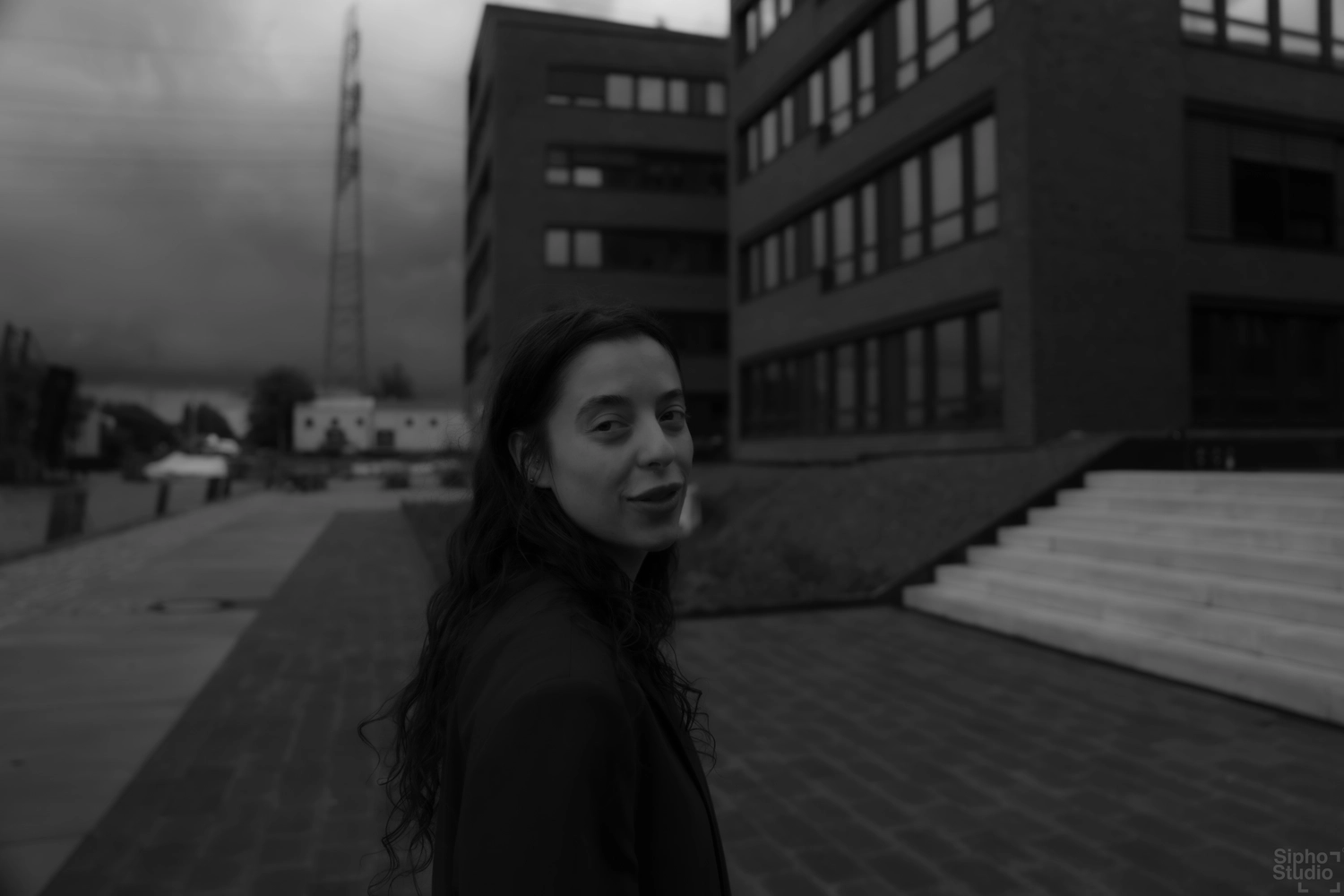 Sipho Studio - Drone visuel - Models Protrait